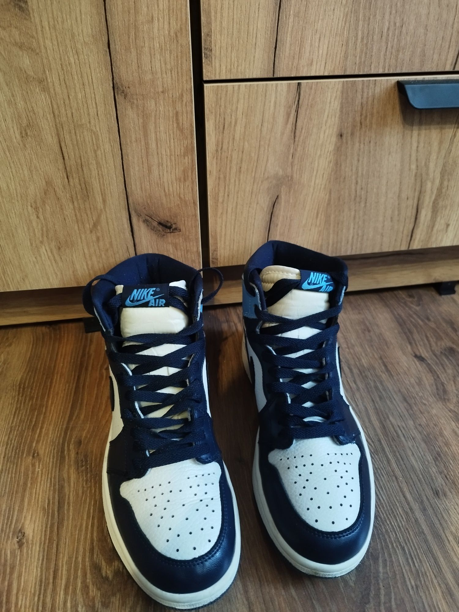 AIR Jordan 1 obsydian