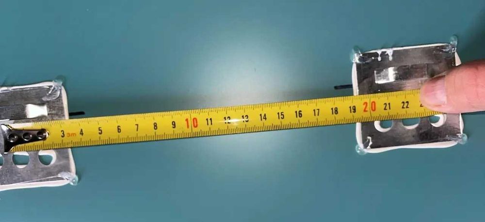 Новое влагостойкое зеркало в ванную комнату 68*40 см. Макияж и прочее.
