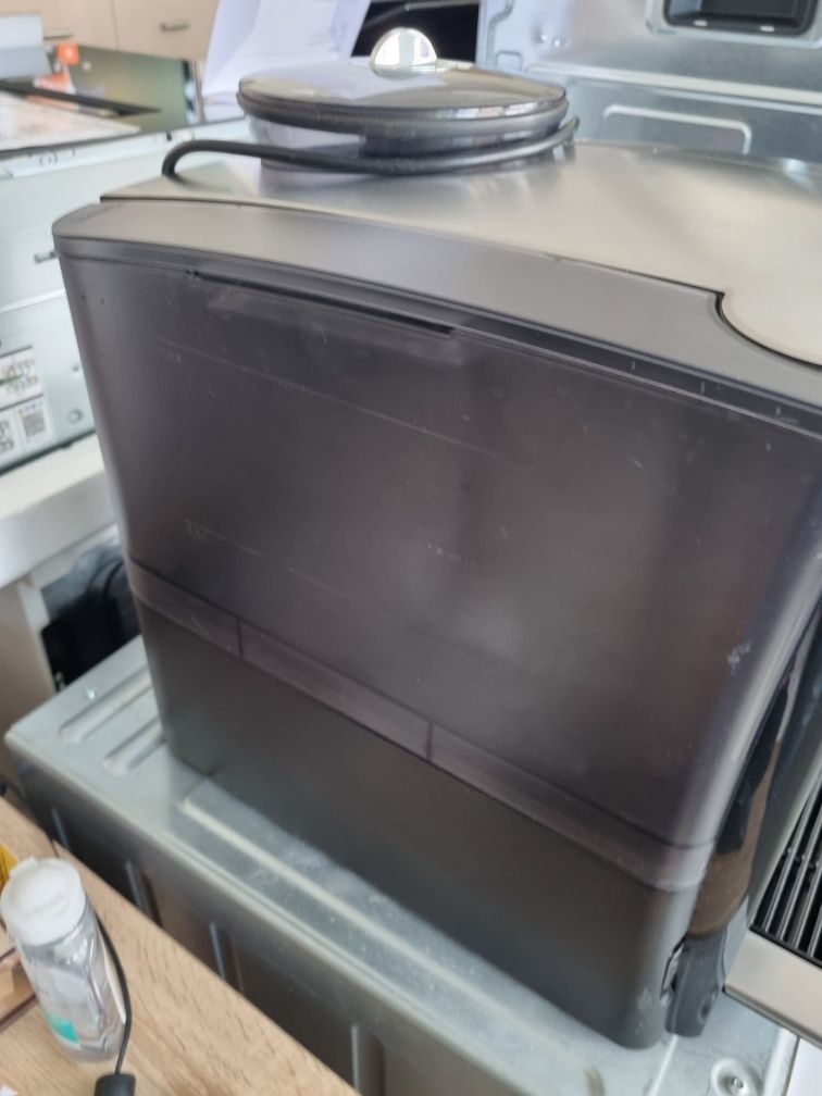 Ciśnieniowy ekspres do kawy Siemens EQ6 plus S700
