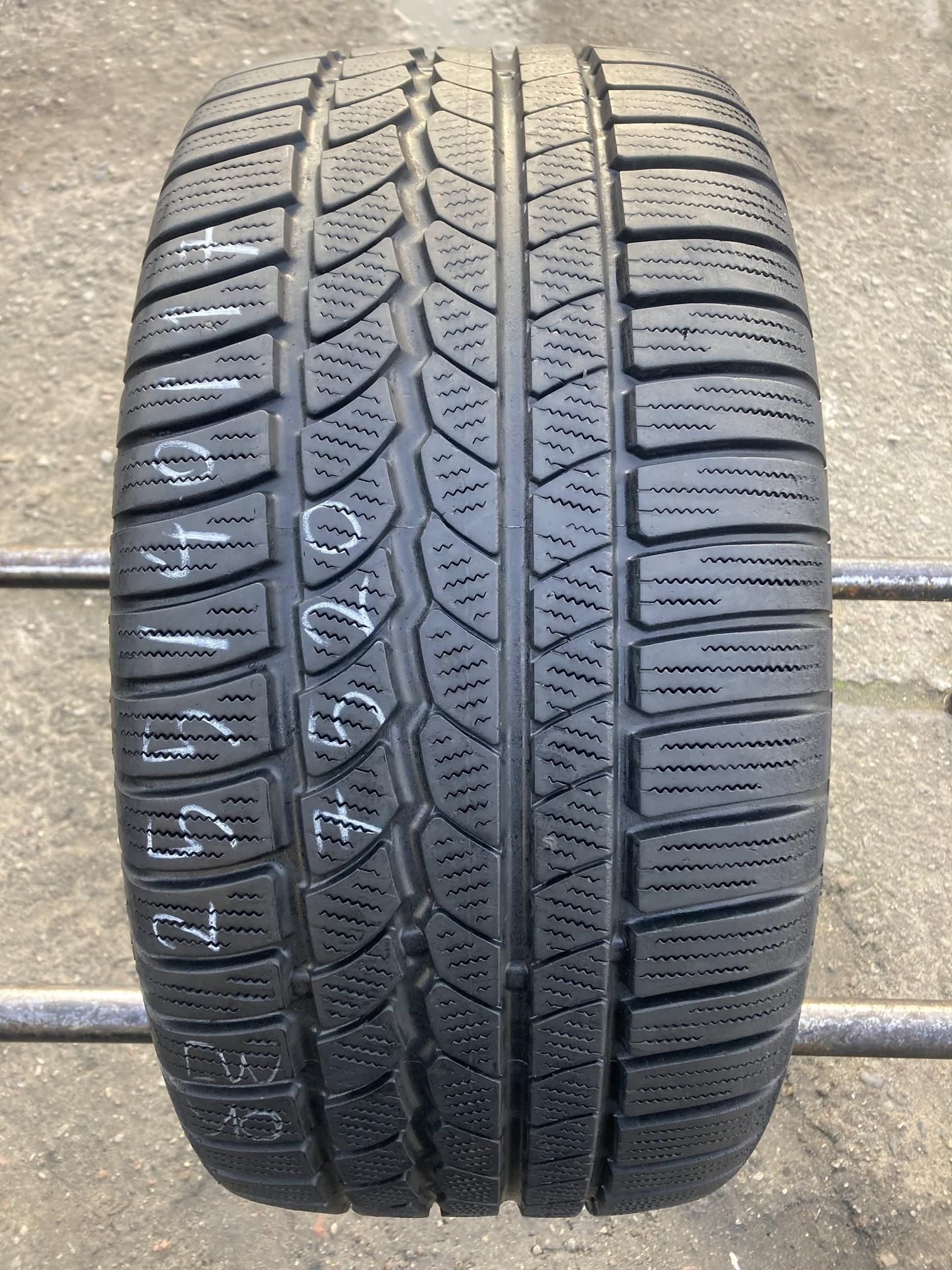 255/40/17 Continental Conti WInter Conact TS790 V 98V