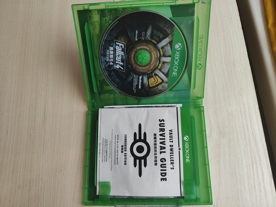 Диски з іграми на Xbox one