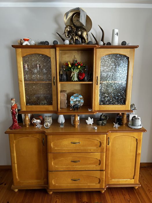 Zestaw mebli w stylu retro /vintage