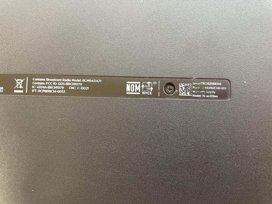 Продається ноутбук hp на запчастини