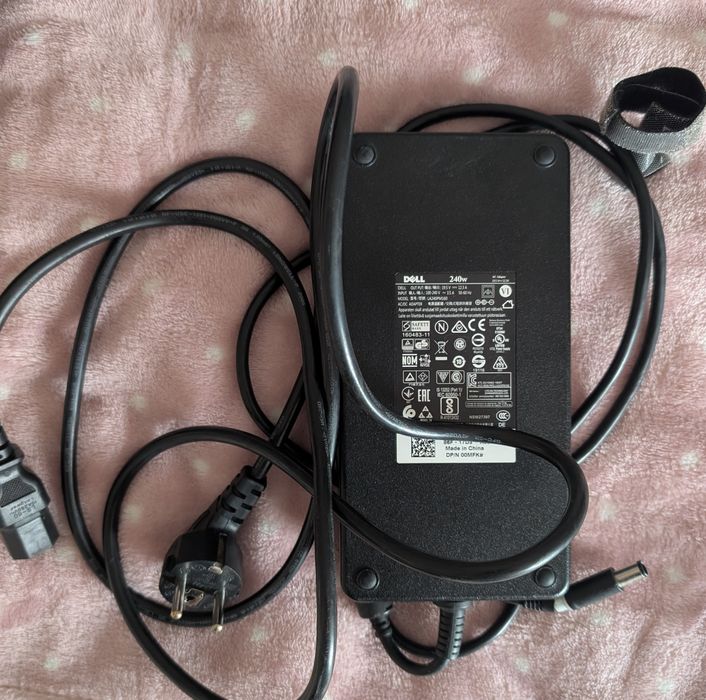 Zasilacz Dell 240w