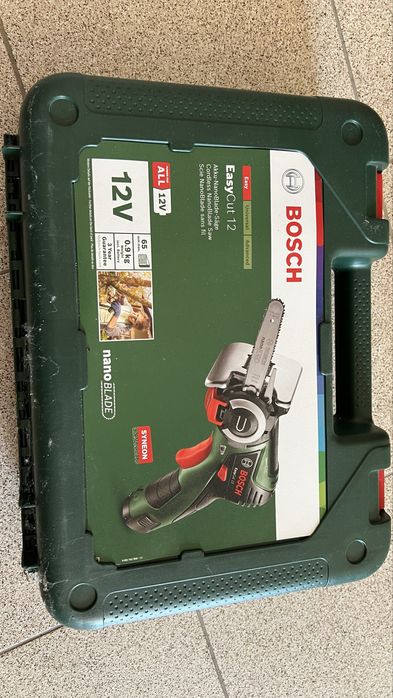 Акумуляторна міні-цепна пила Bosch EasyCut 12