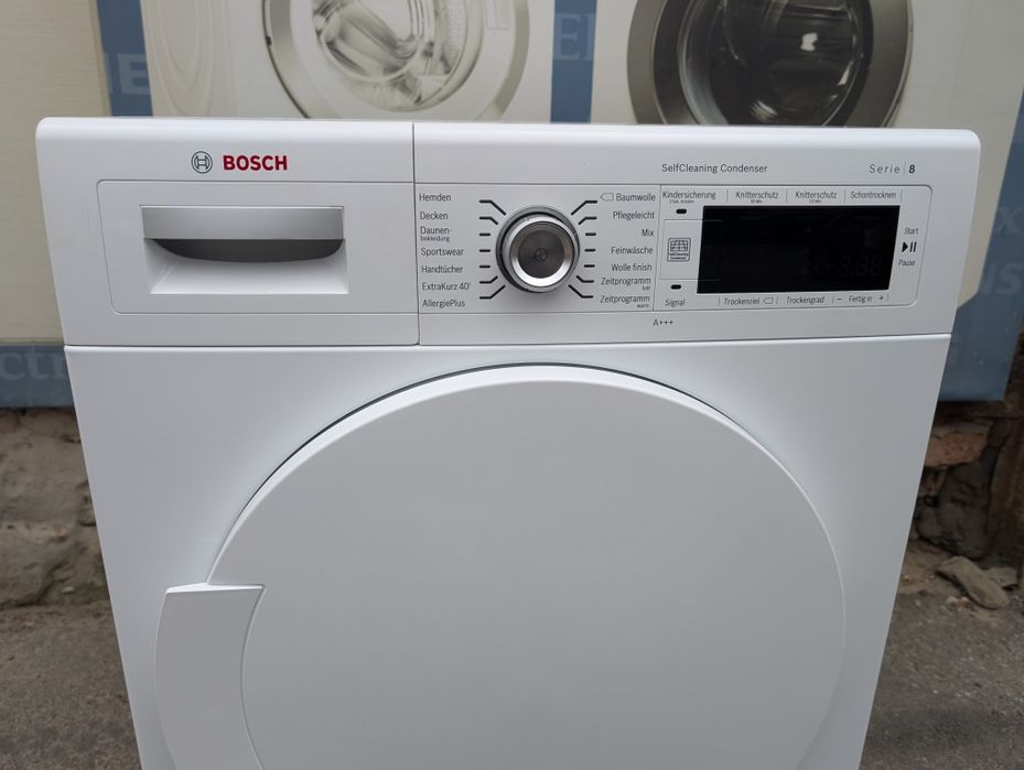 Сушка для одягу Bosch Serie 8 сушилка, сушарка, компресорна