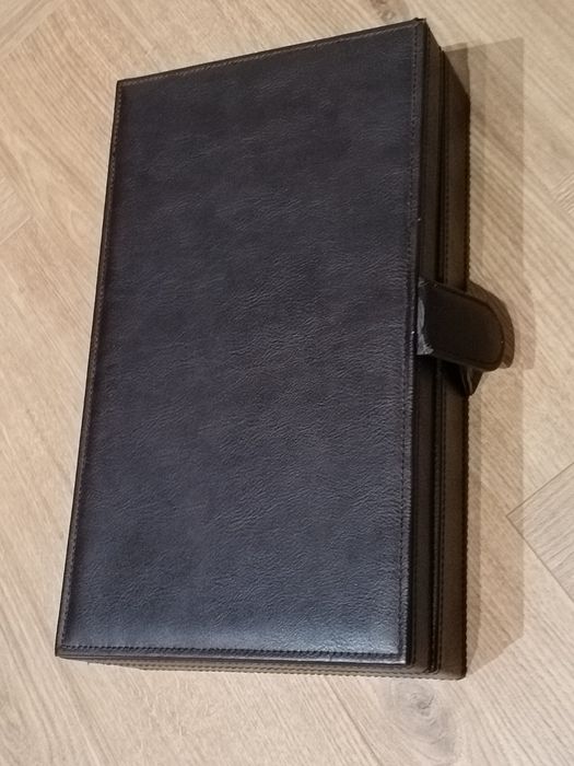 Szkatułka / pudełko na zegarki – ciemnobrązowa