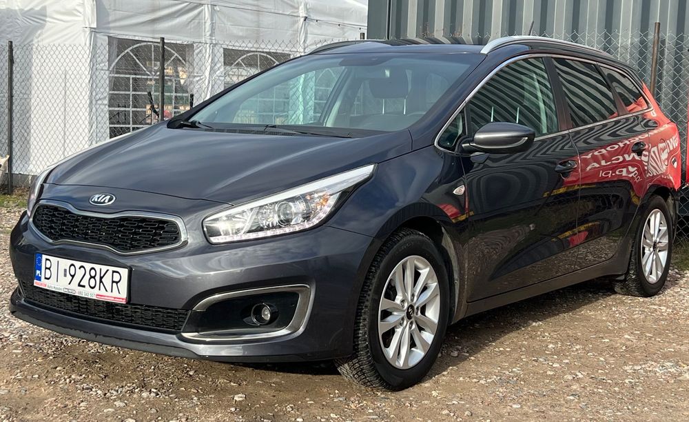 Kia Ceed 1.6 135 KM Po Liftingu Ledy Navi Kamera Cofania Nowe ! REZERWACJA !