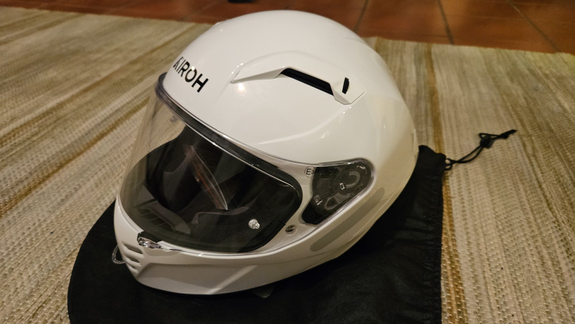 Capacete Airoh - Novo