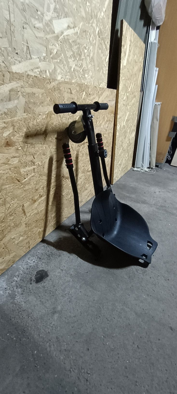 Siedzisko do hoverborda, jeździka elektrycznego. St. B. Dobry