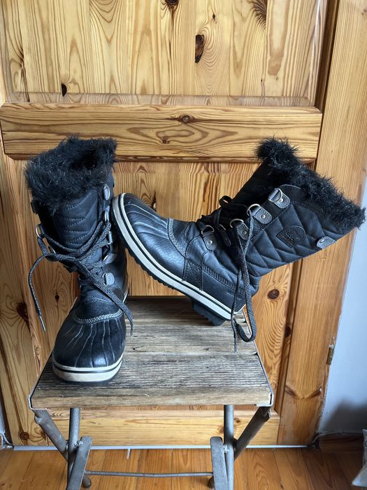 Sprzedam buty firmy Sorel Waterproof rozmiar 39.0 wkładka 26.0 cm