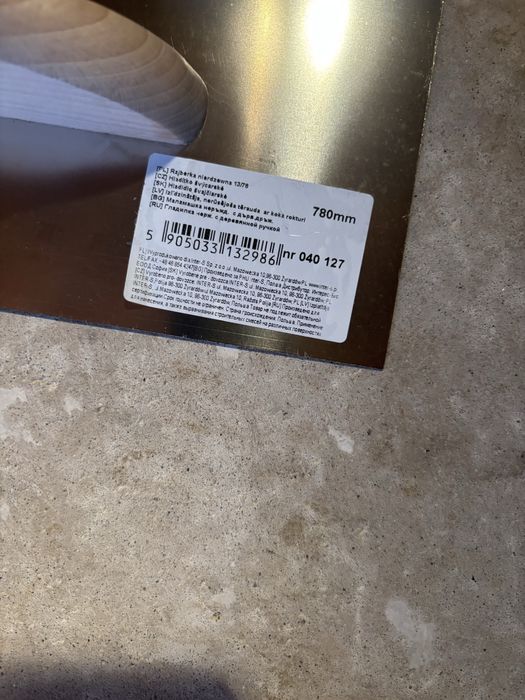 Paca i tarka do styropianu i kleju