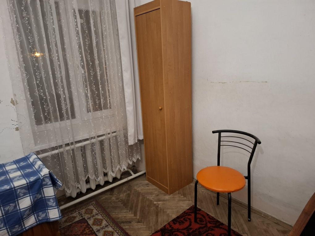 2 кімн.Без комісії. Біля церкви Анни