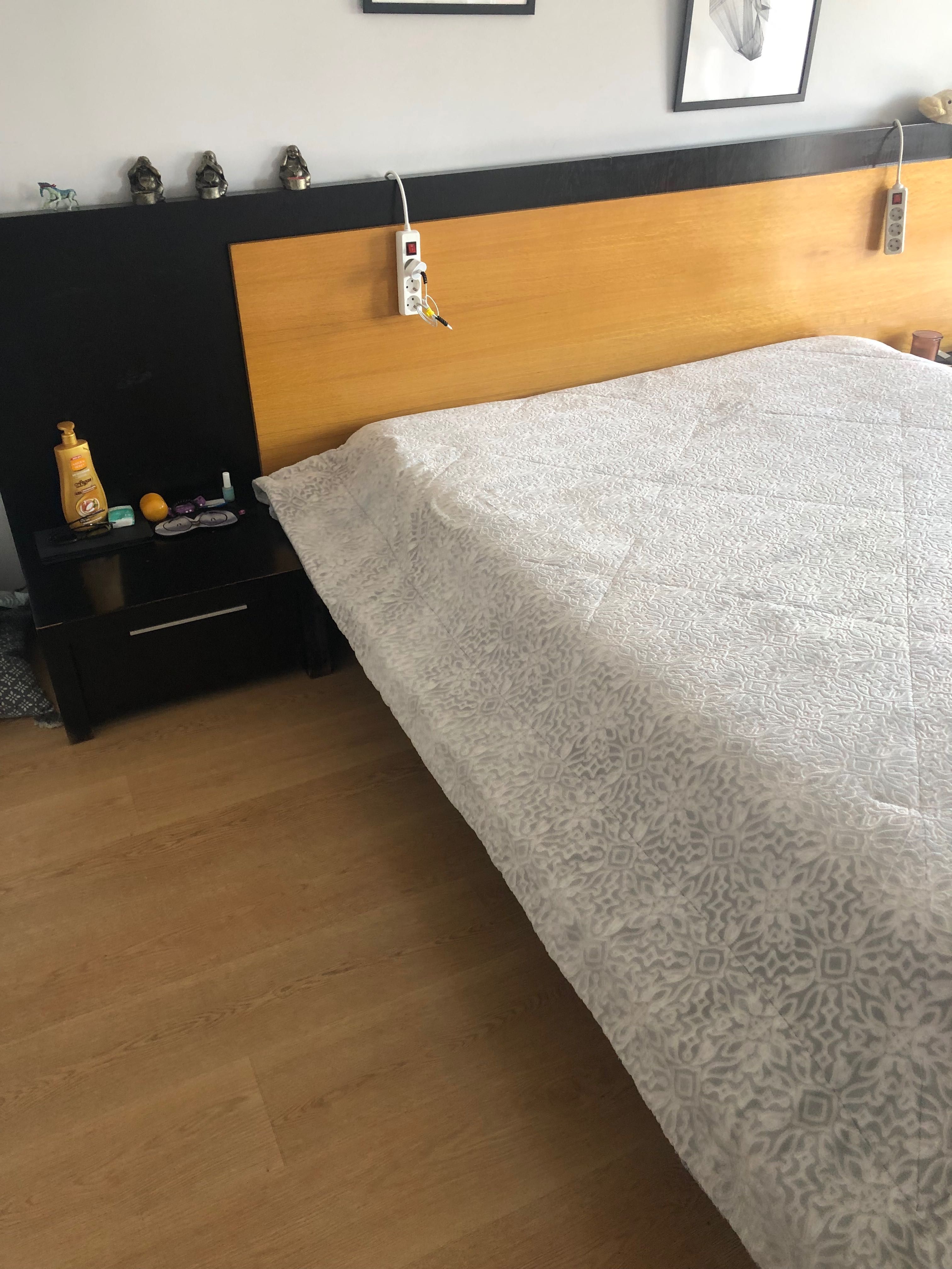 Cama de Casal c/ Arrumação Sem Colchão