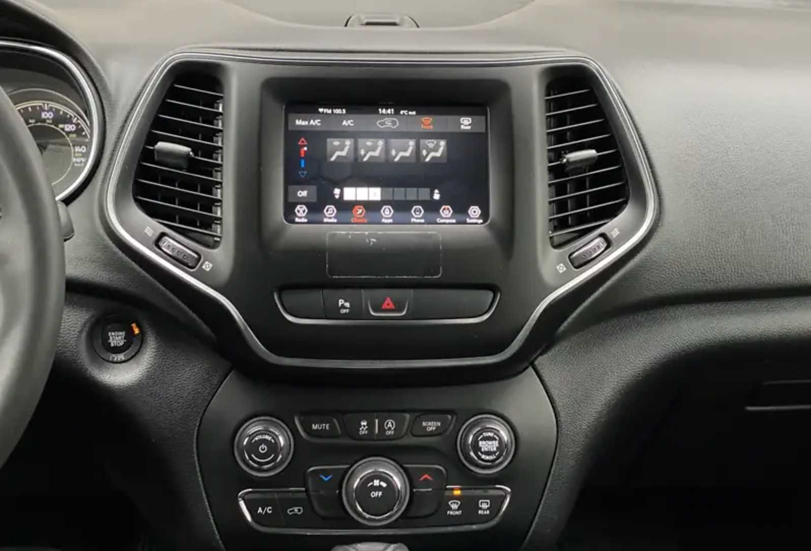 Jeep Cherokee Latitude Plus 4x4 2019