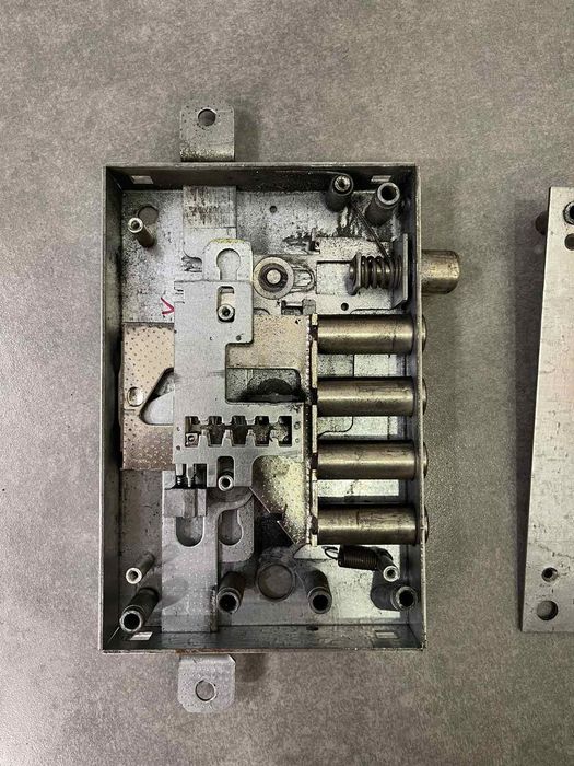 ТЕРМІНОВО  ВІДКРИТИ 24/7 Замінити замок,  відремонтувати, врізати, зам