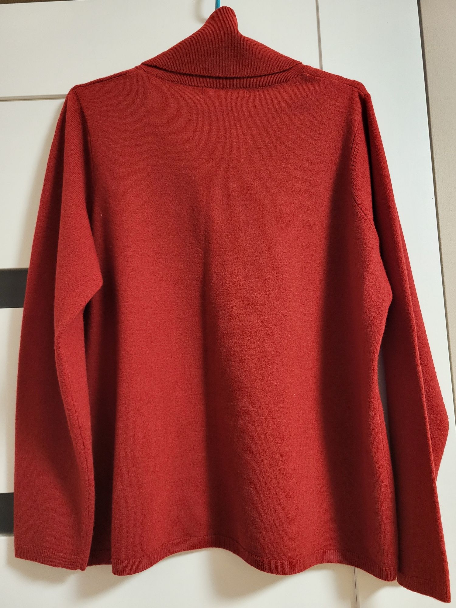 Sweterek z luźnym golfem Bonmarche nr. M/L
