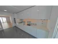 Moradia nova T4+1, situada na Ramada.