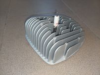 Glowica polska cylindra silnika wsk125 +swieca zapłonowa