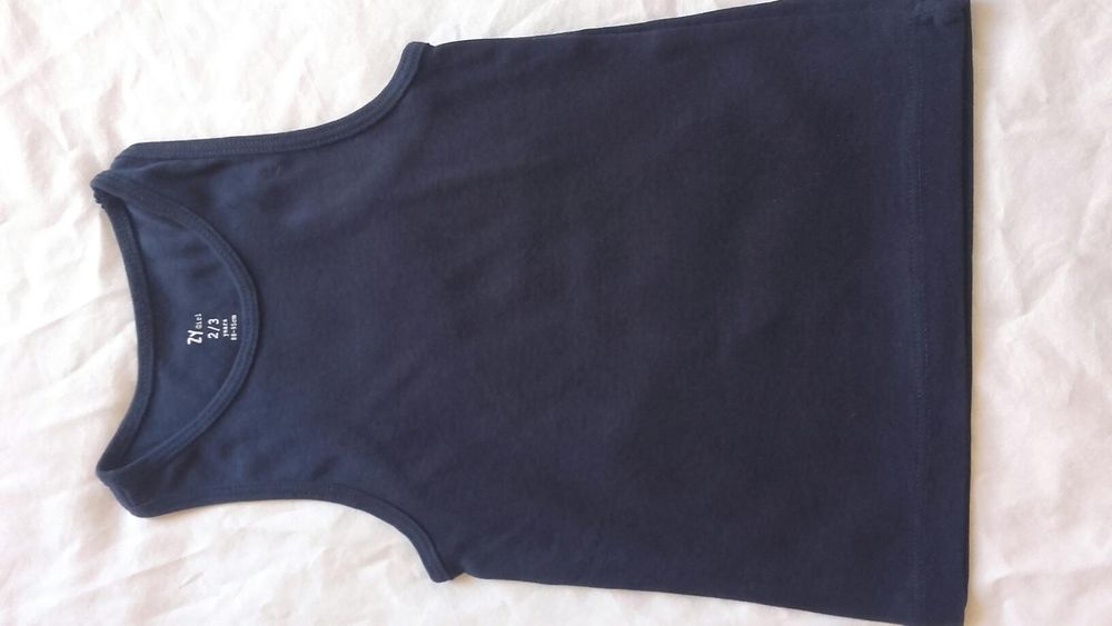 quatro camisolas sem mangas: 1 a 4 anos, em ótimo estado, H&M e Zippy