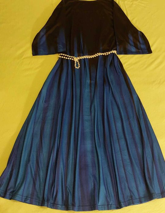 Niebieska zwiewna sukienka dla Pań rozmiar 46