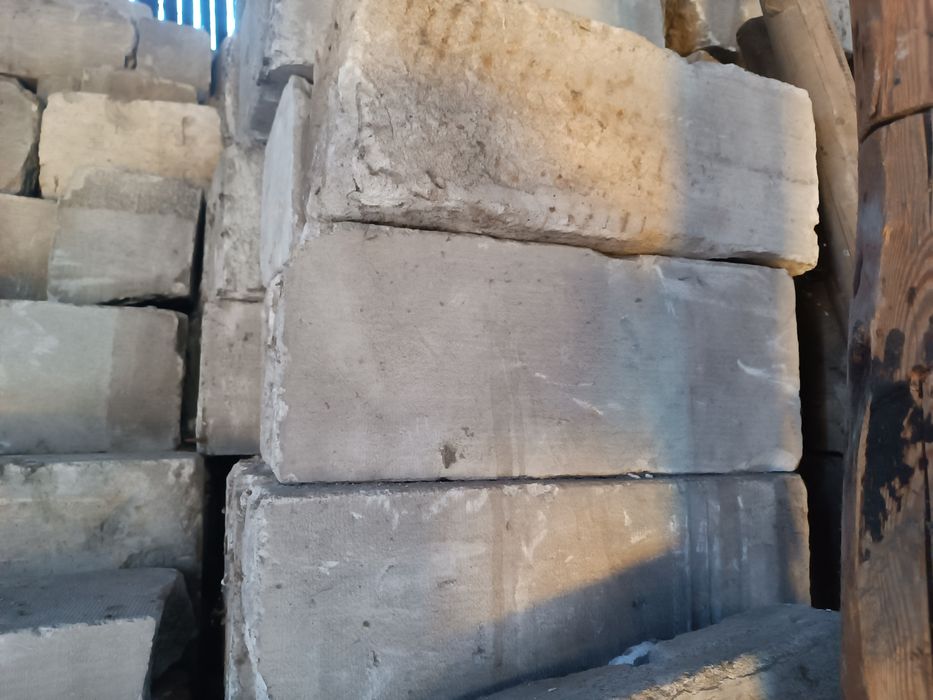 Pustaki pianowe, gazobeton