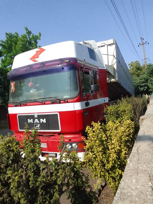 Man 19.403 F2000 Командор