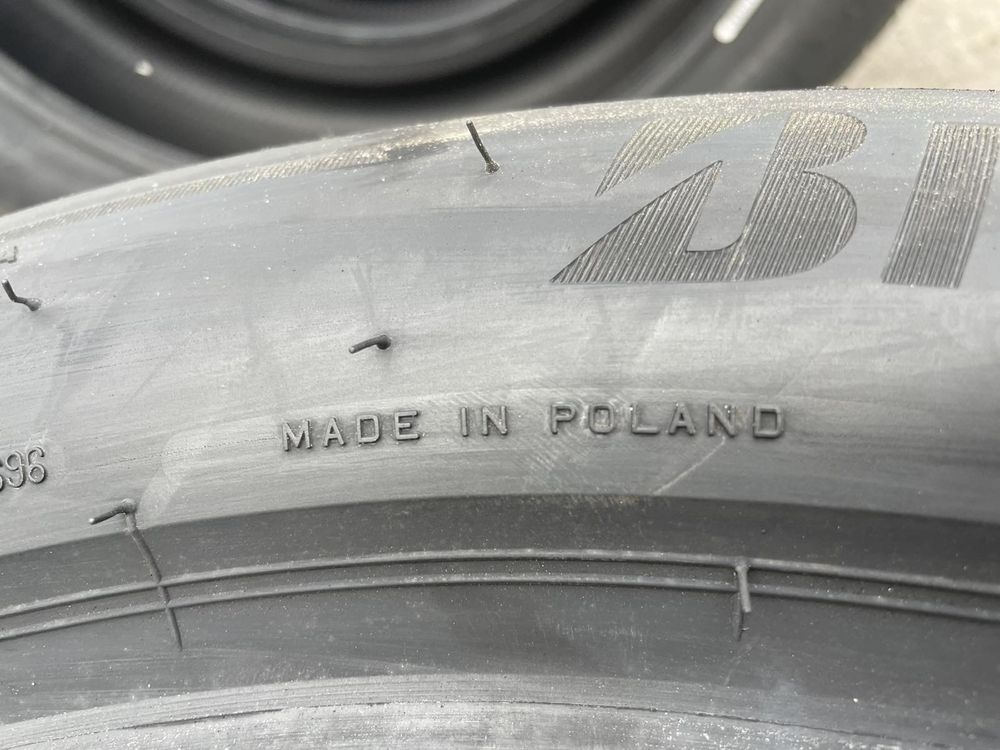 Шини нові 255/45 R20 Bridgestone 2022рік 255 45 20