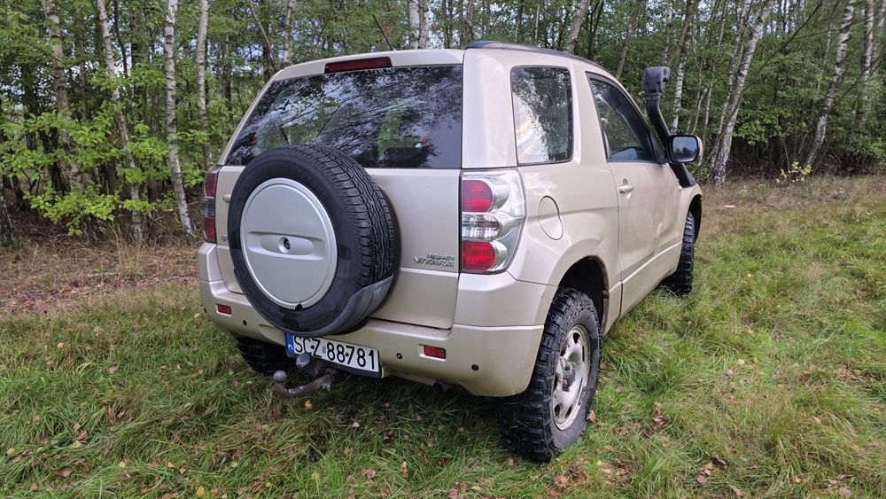 Suzuki Grand Vitara II 4x4 Lift Dobinsons, wyciągarka