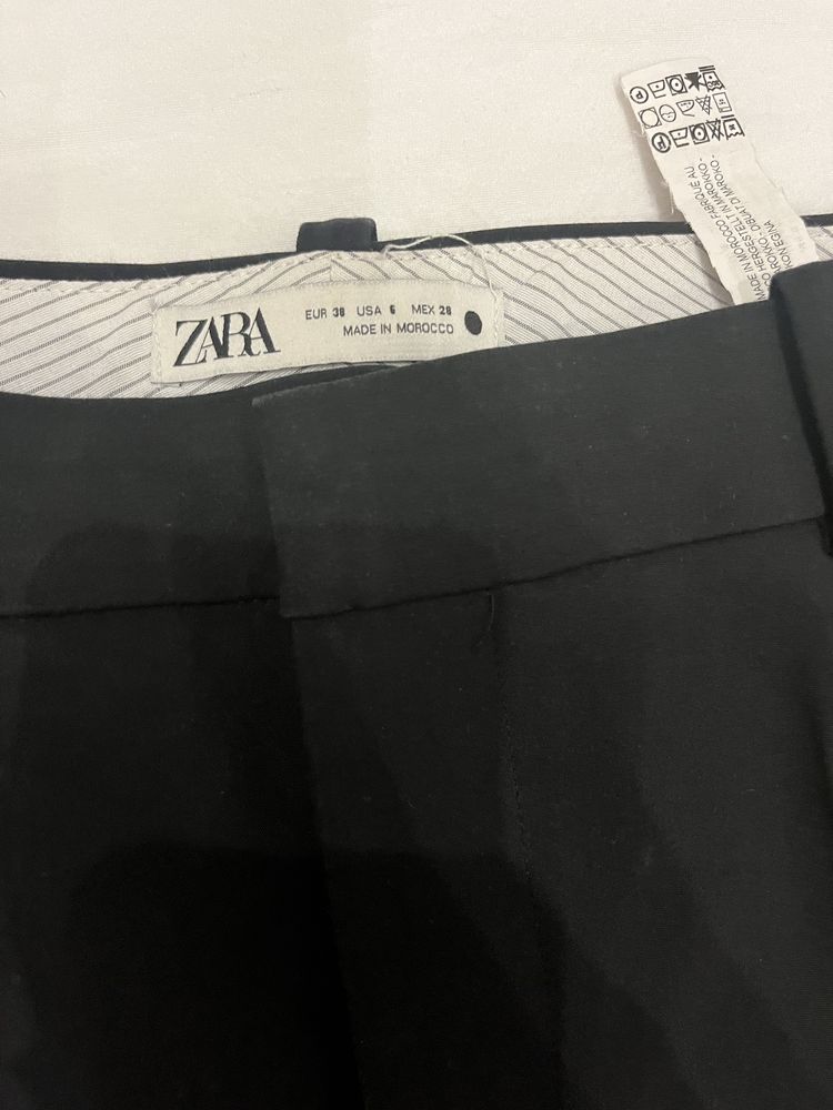 Брюки классичиские Zara