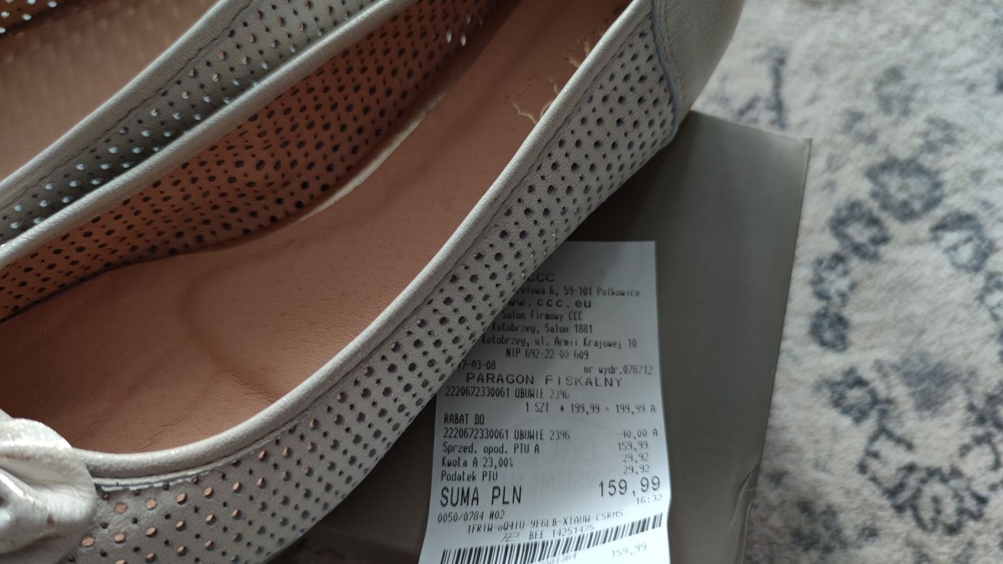 Nowe skórzane buty Quazi