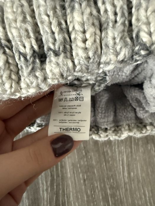 Szara czapka zimowa z grubym splotem