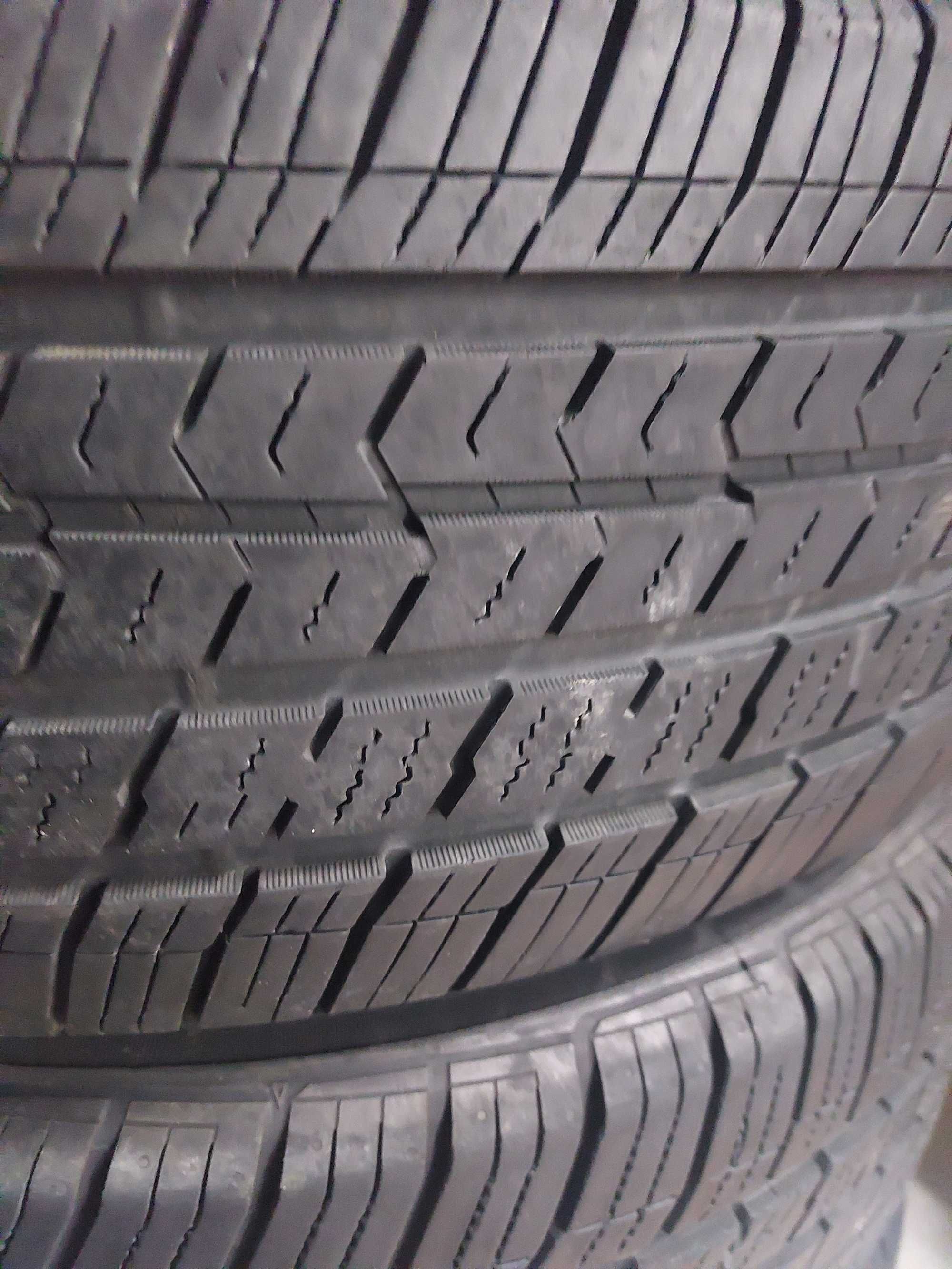 2szt opony toyo open country 235/60 r18