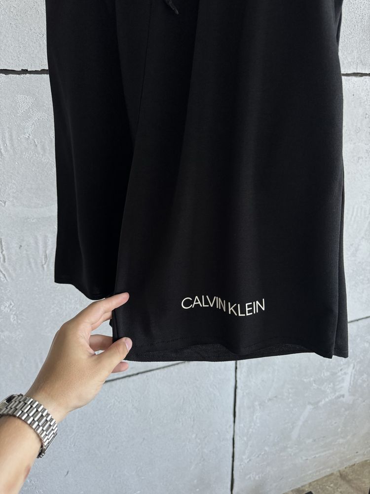 Літній костюм Calvin Klein футболка + шорти