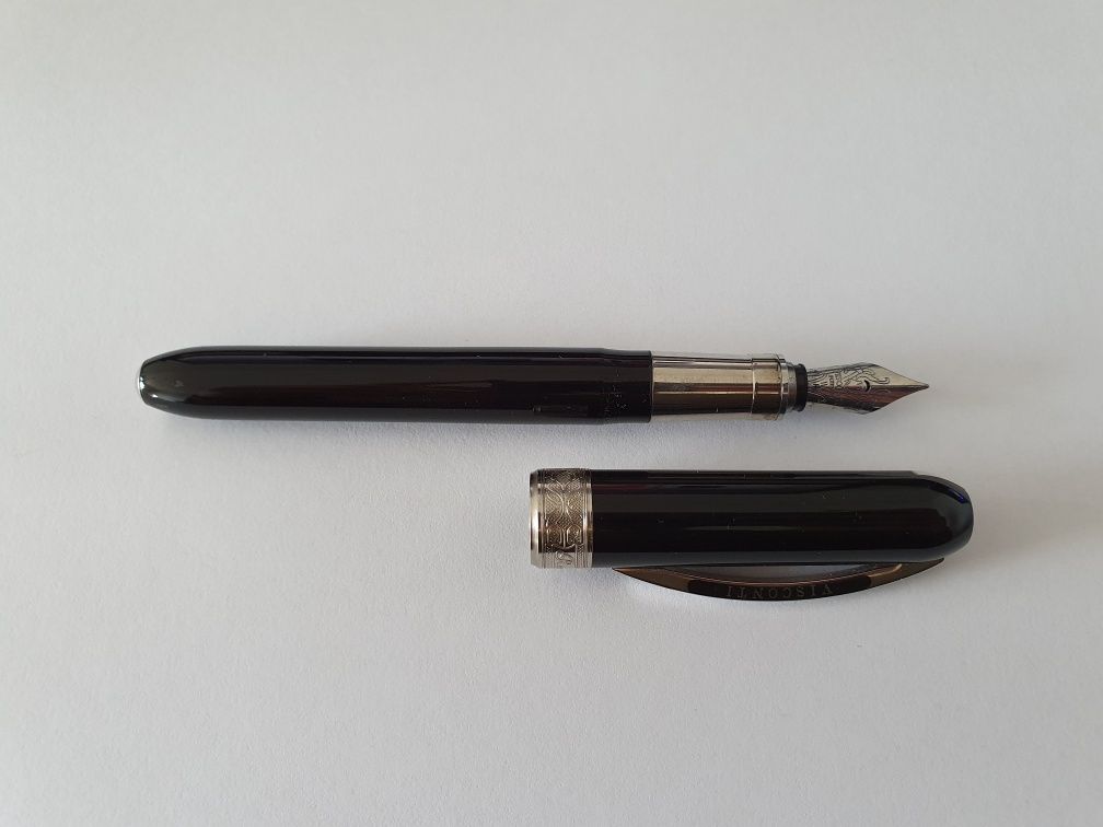 Pióro Wieczne - VISCONTI Rembrandt Total Black F (fine)