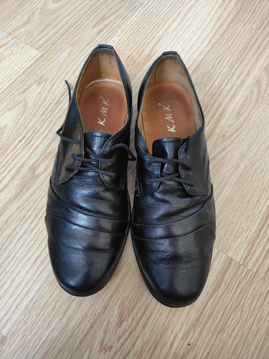 Buty wizytowe, komunijne róż.33