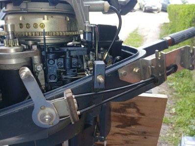 Silnik zaburtowy Yamaha 8 z rozrusznikiem