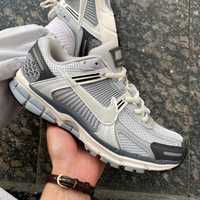 Nike Zoom Vomero 5 Grey