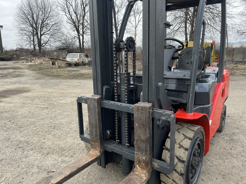 Вилочний навантажувач Belet 3t