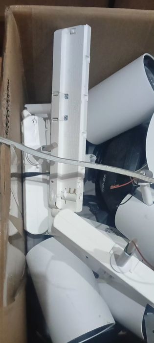 Refrektor led lampa szynowa oświetlenie szynowe szyna szynoprzewód