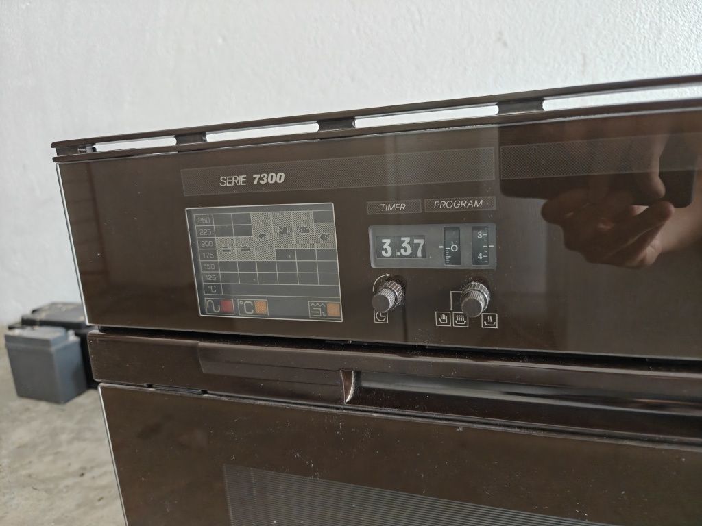 Forno elétrico serie 7300