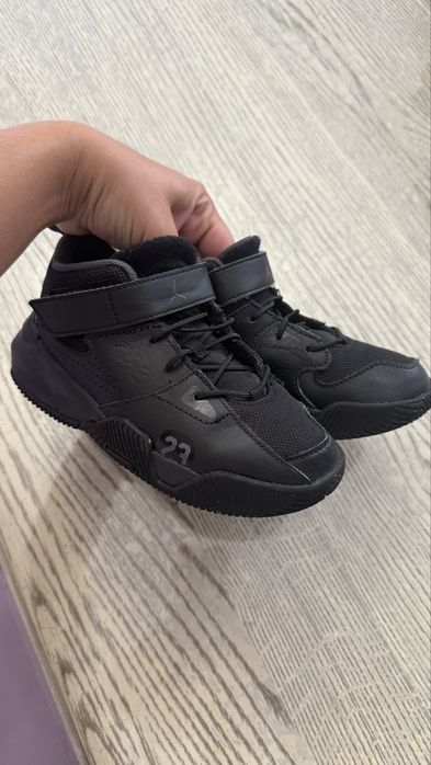 Дитячі кросівки Nike Jordan 31р б/у