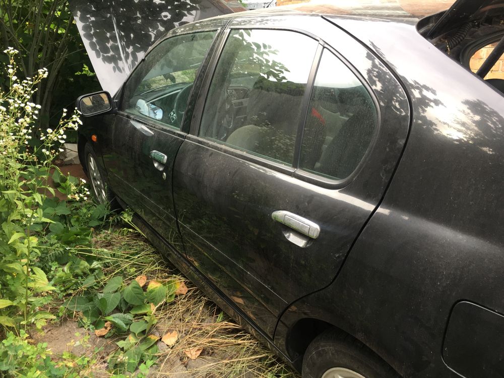 Двери Nissan  Primera p11 2000 рестайлинг
