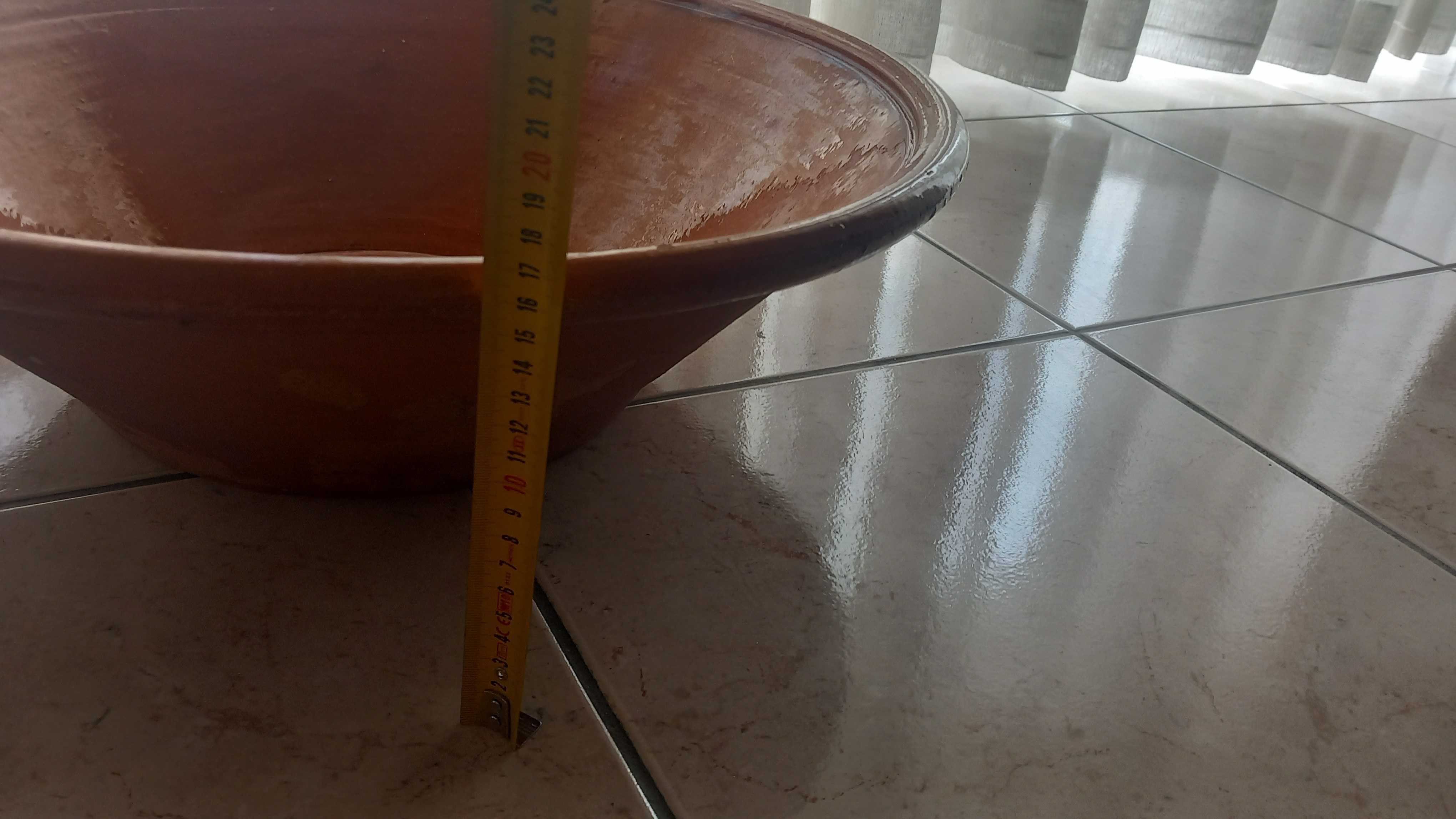 Alguidar de barro