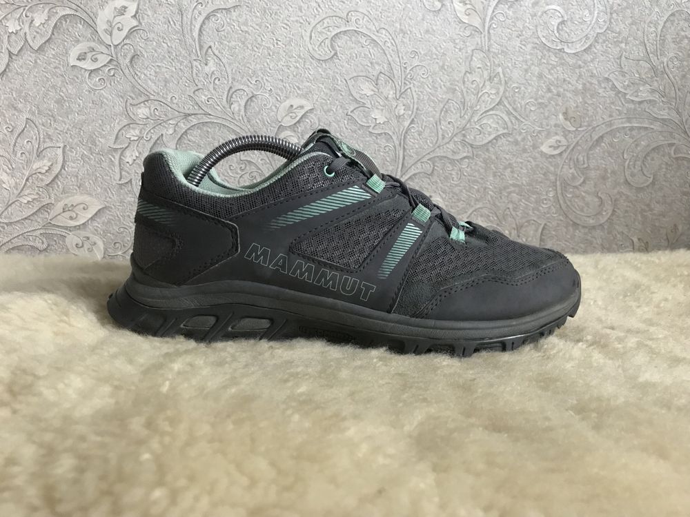 Водонепроникні кросівки Mammut Gore Tex 41,5 41 40,5 40 26 25,5