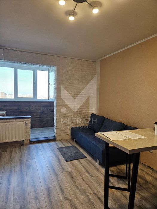 Ефектна 1К 49м²! Кухня 17.5м². Балтійський провулок, 5!