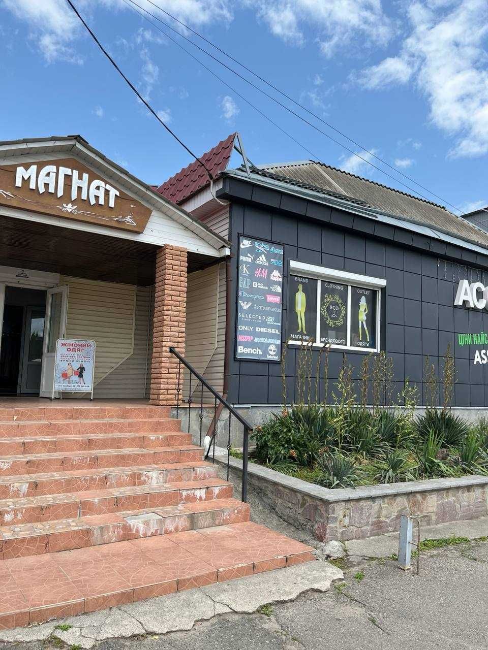 Здається в оренду відділ в діючий крамниці (100 м.кв.)