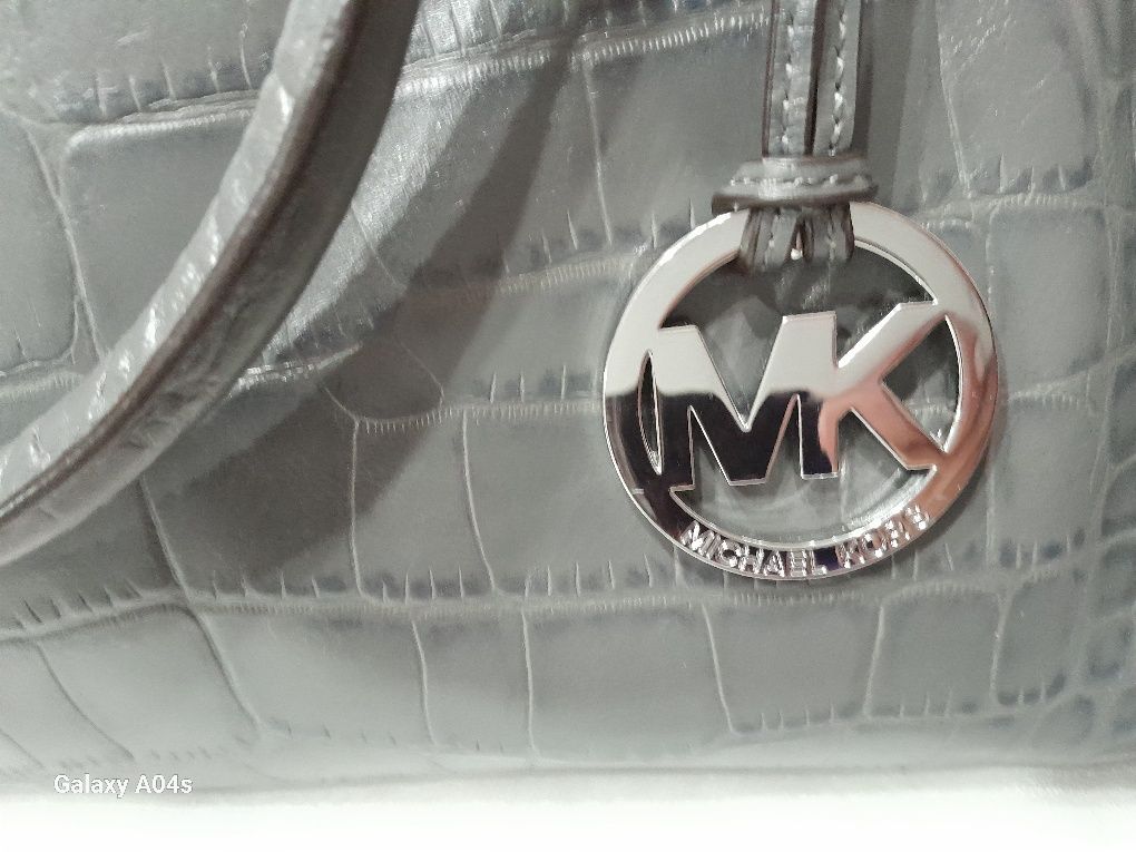 Mala Michael Kors Nova