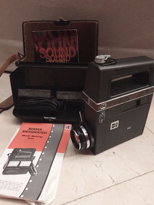 Máquina de filmar Kodak ektasound 140