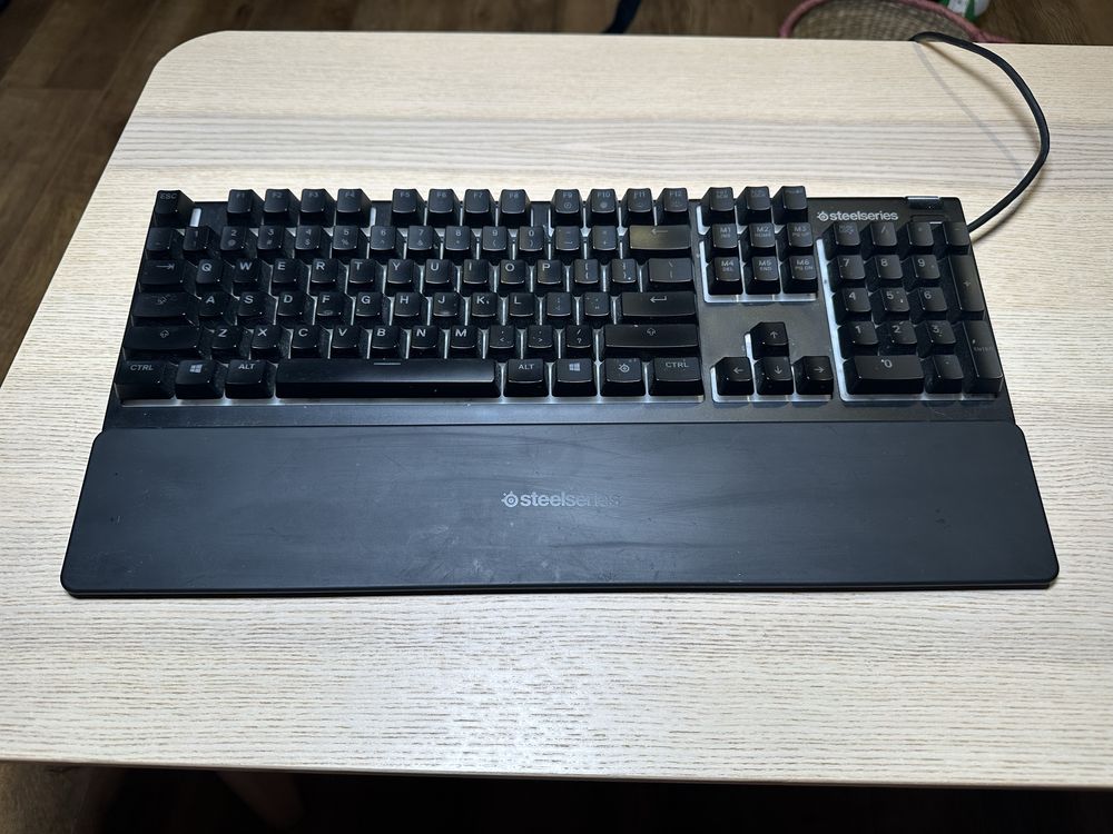 Steelseries apex 3